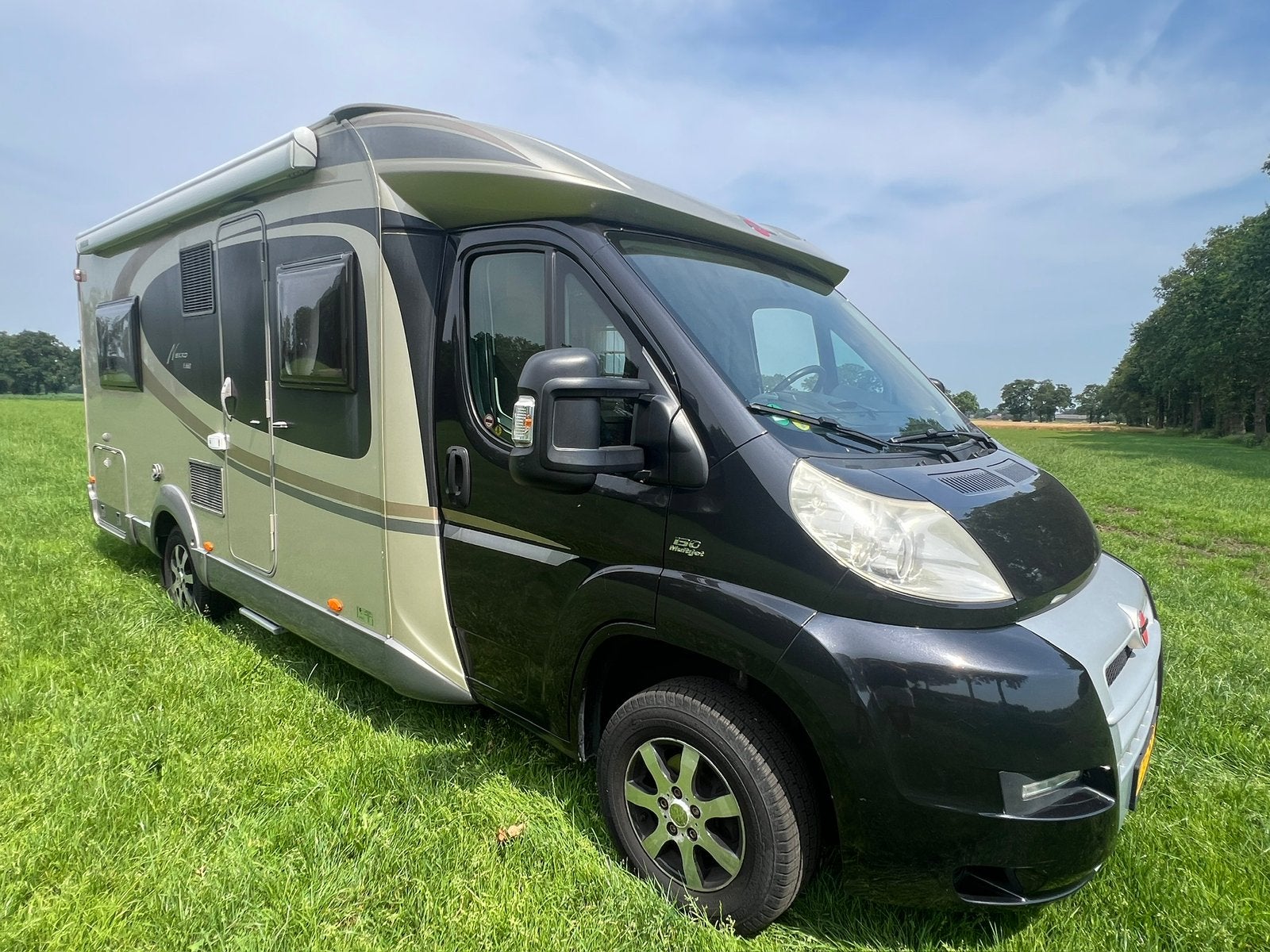 Mooie Burstner 660 half integraal met airco, Caravans en Kamperen, Campers, Ringverwarming, Fiat, Particulier, Bürstner