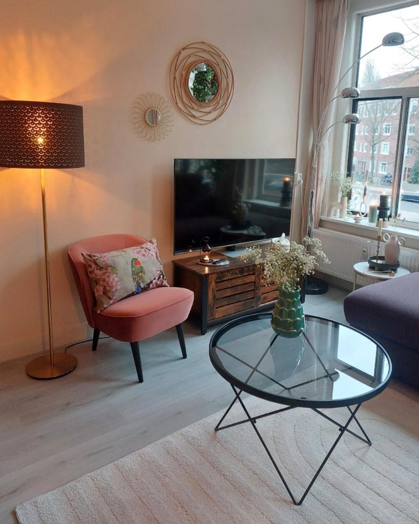 Sara fauteuil velvet oud roze, Huis en Inrichting, Fauteuils, 75 tot 100 cm, Ophalen of Verzenden, Zo goed als nieuw, Stof