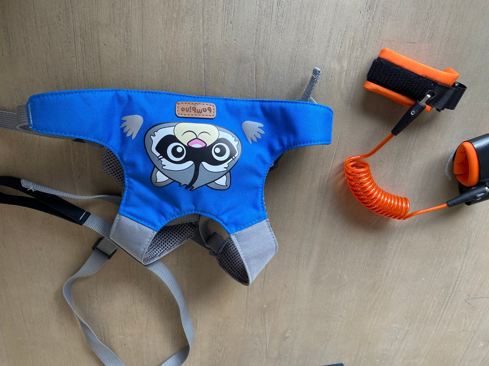 Baby looptuigje en kinderveiligheidsarmtuigje, Ophalen, Gebruikt