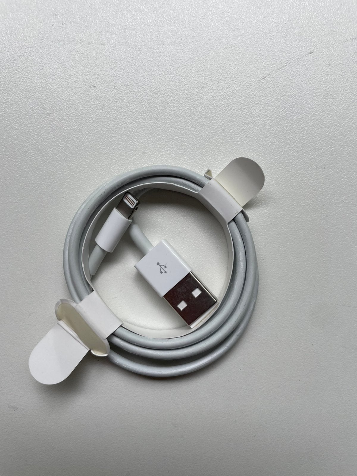 Apple Lightning naar USB-kabel (1m), Ophalen of Verzenden, Zo goed als nieuw, Snoer of kabel