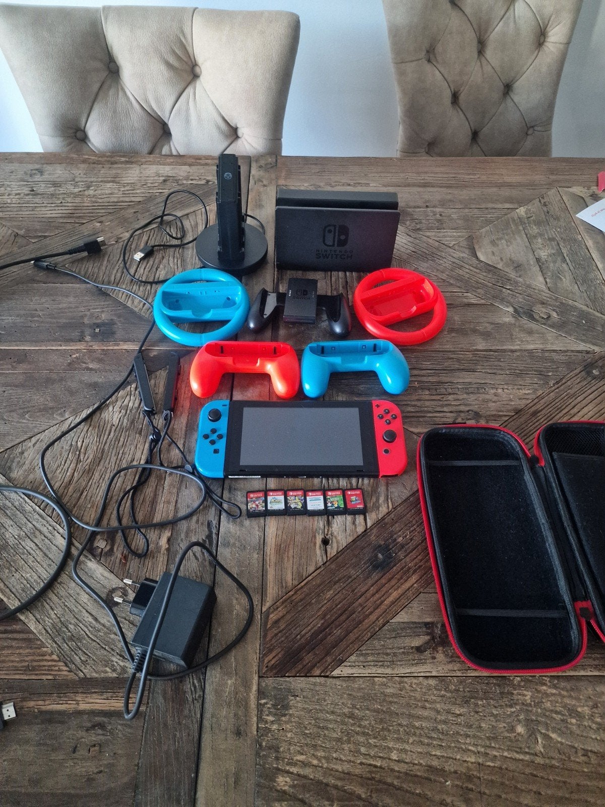 Nintendo Switch met accessoires en 6 spellen, Spelcomputers en Games, Ophalen of Verzenden, Met 2 controllers, Switch Original