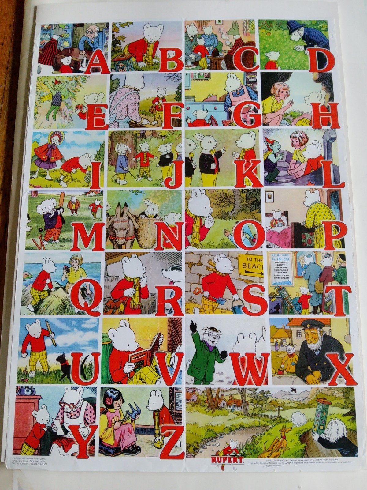 Vintage Rupert Bear Alfabet Poster - 1998, Ophalen of Verzenden, A1 t/m A3, Reclame, Rechthoekig Staand
