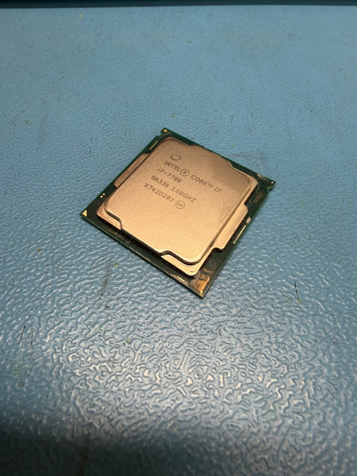 Intel Core i7-7700 3.6GHz LGA1151 CPU, Computers en Software, Processors, Ophalen of Verzenden, Gebruikt, 4-core, 3 tot 4 Ghz