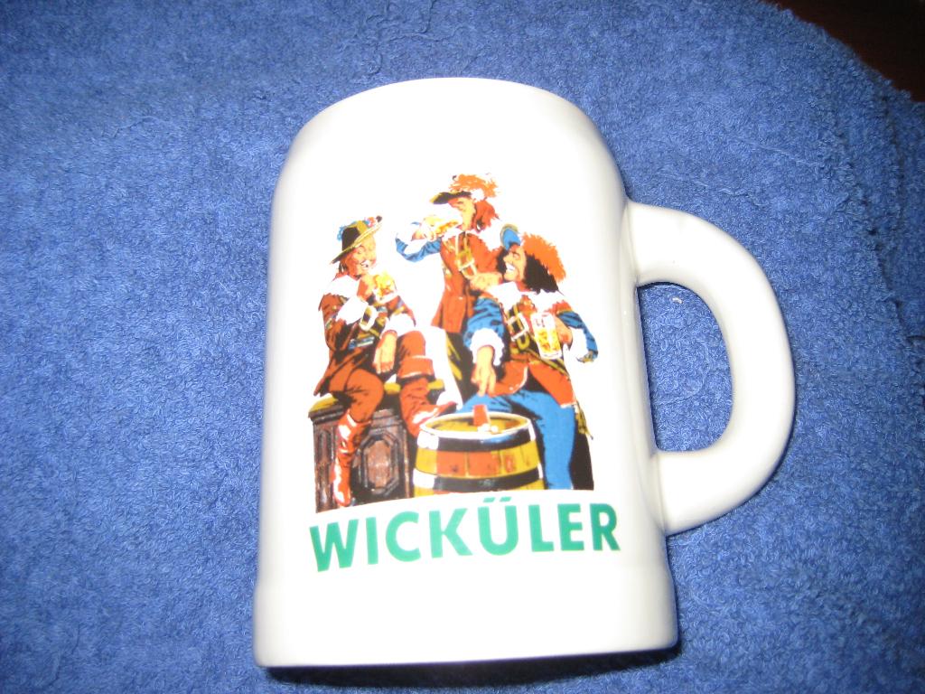 Wicküler bierkruik van aardewerk met de 3 Musketiere (251), Verzamelen, Biermerken, Ophalen of Verzenden, Zo goed als nieuw, Overige typen