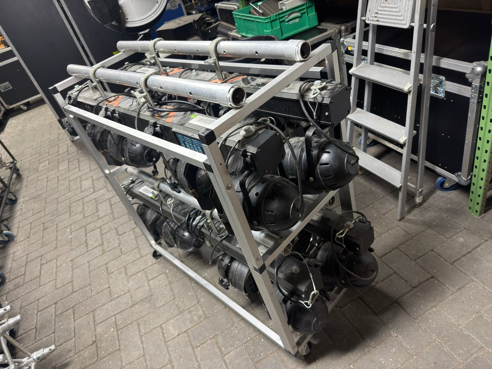 Meat rack met 4x actieve DMX bar en 300W PAR 56 spots, Muziek en Instrumenten, Ophalen, Gebruikt, Licht
