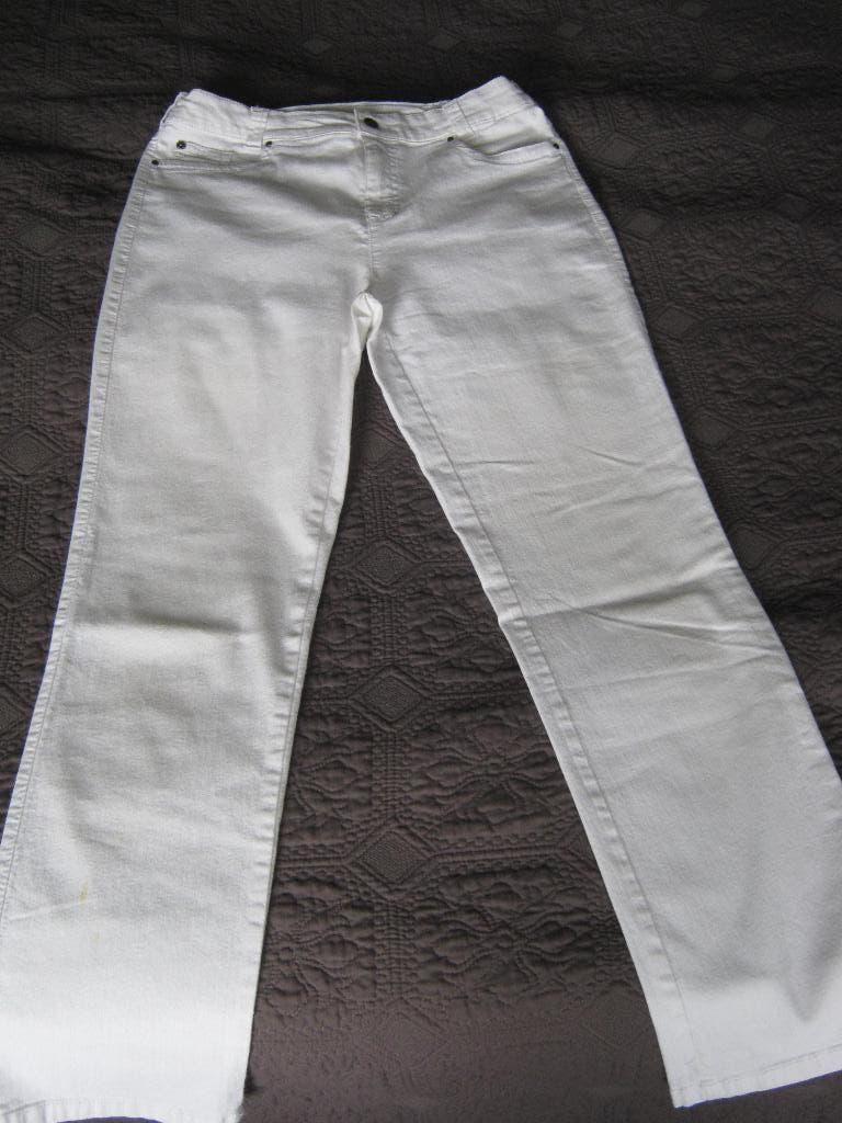 Leuke  broek maat 40 van Comfort fit ., Maat 38/40 (M), Wit, Ophalen of Verzenden, Zo goed als nieuw