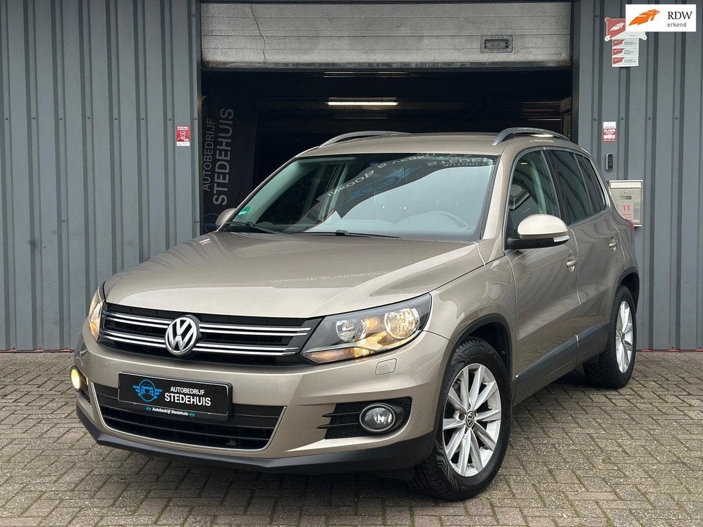 Volkswagen TIGUAN 1.4 TSI Sport&Style CarPlay | Trekhaak, Voorwielaandrijving, Euro 5, 15 km/l, 4 cilinders