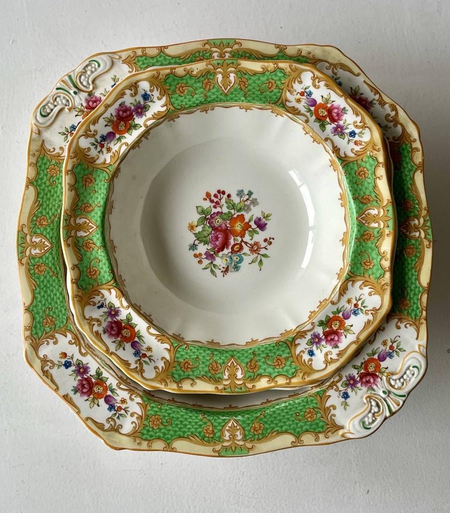 Minton “Harmony Shape”, soepterrine, 2 soepkommen, porselein, Antiek en Kunst, Antiek | Servies los, Ophalen of Verzenden