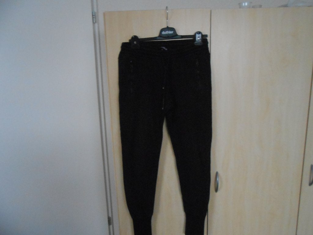 Zwarte sweat pants maat S van Juul & Belle, Kleding | Dames, Juul & Belle, Zwart, Ophalen of Verzenden, Maat 36 (S)