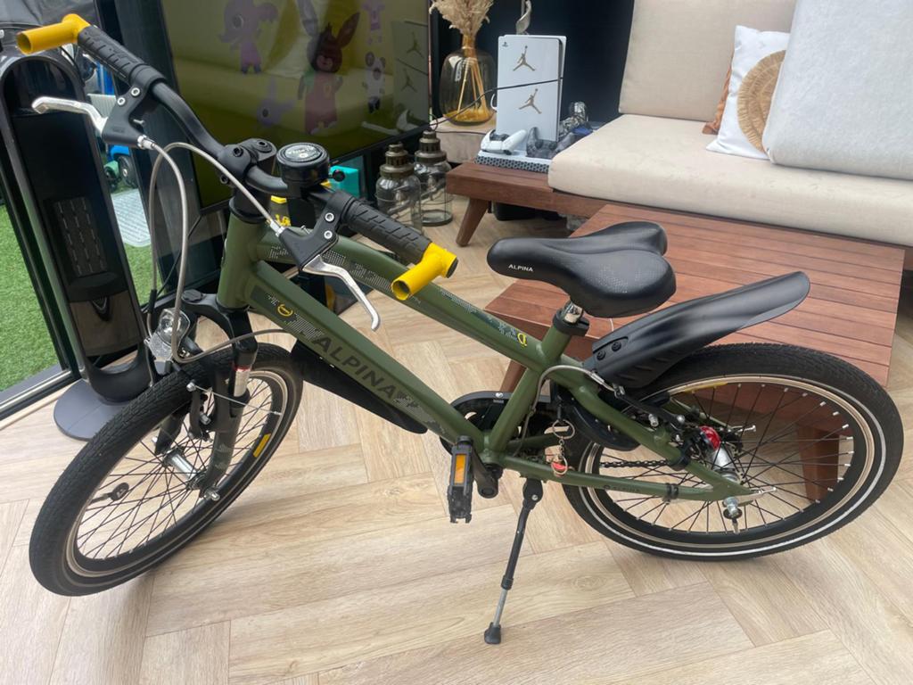 Alphina kinderfiets 20 inch, Fietsen en Brommers, Fietsen | Kinderfietsjes, Ophalen, Zo goed als nieuw, 20 inch of meer