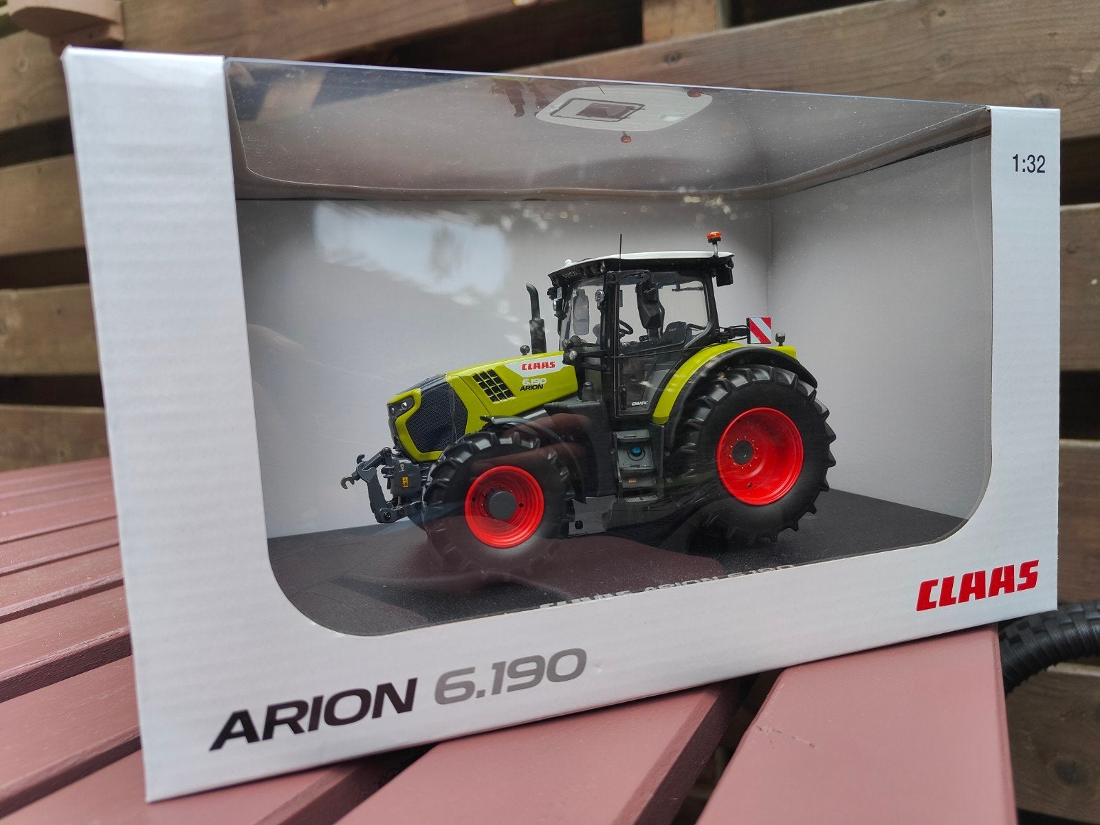 Claas Arion 6.190 (1:32) limited edition, Ophalen of Verzenden, Nieuw, Tractor of Landbouw, Universal Hobbies