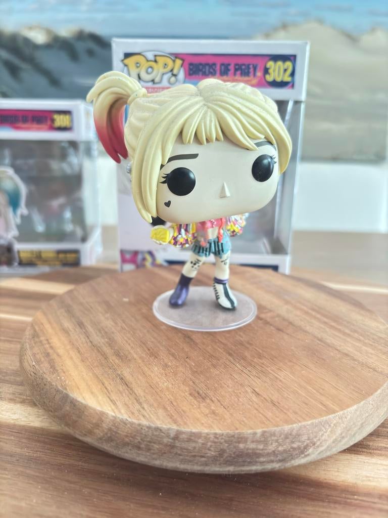 Funko Pop! Birds of Prey Harley Quinn #302, Ophalen of Verzenden, Zo goed als nieuw