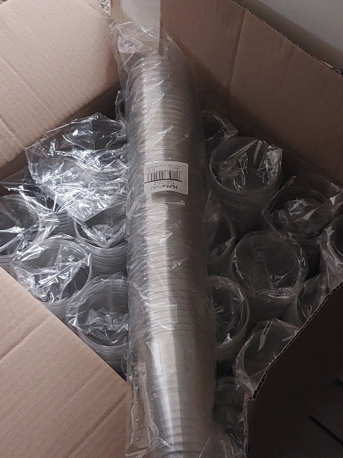 Nieuw doos met 20 strengen plastic bekers, Ophalen of Verzenden, Nieuw, Kunststof