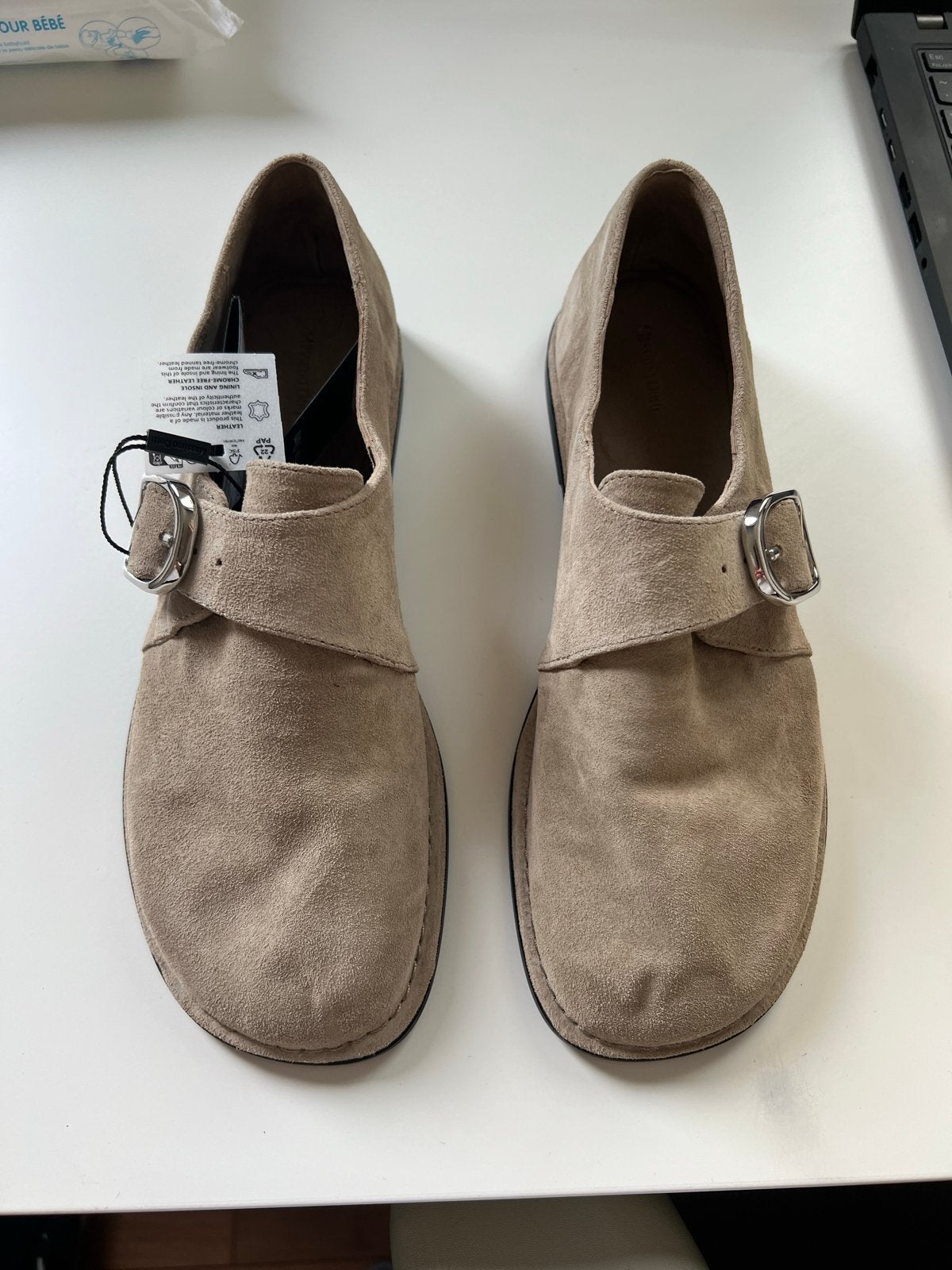 Massimo Dutti suède instappers met gesp, maat 38, Kleding | Dames, Schoenen, Ophalen of Verzenden, Nieuw, Beige, Instappers