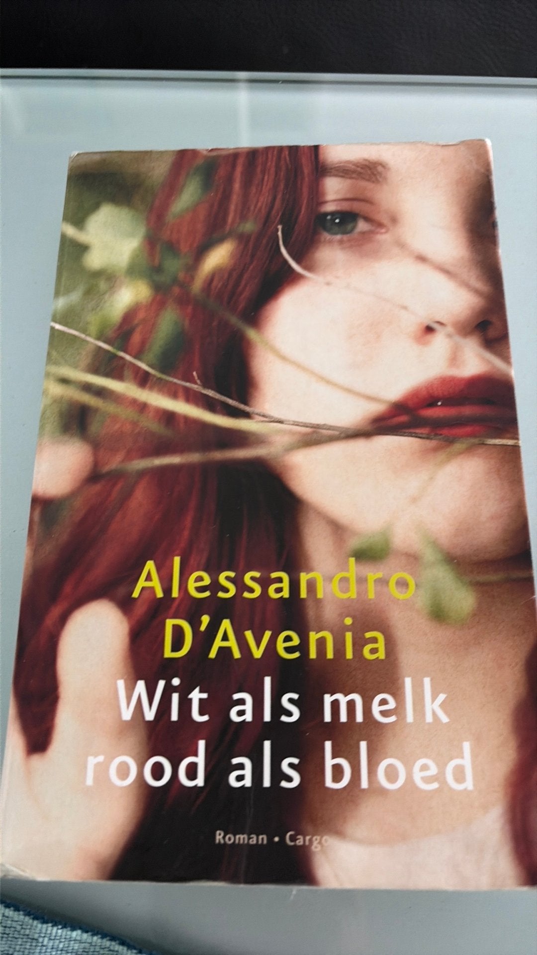 Wit als melk rood als bloed, Ophalen of Verzenden, Gelezen