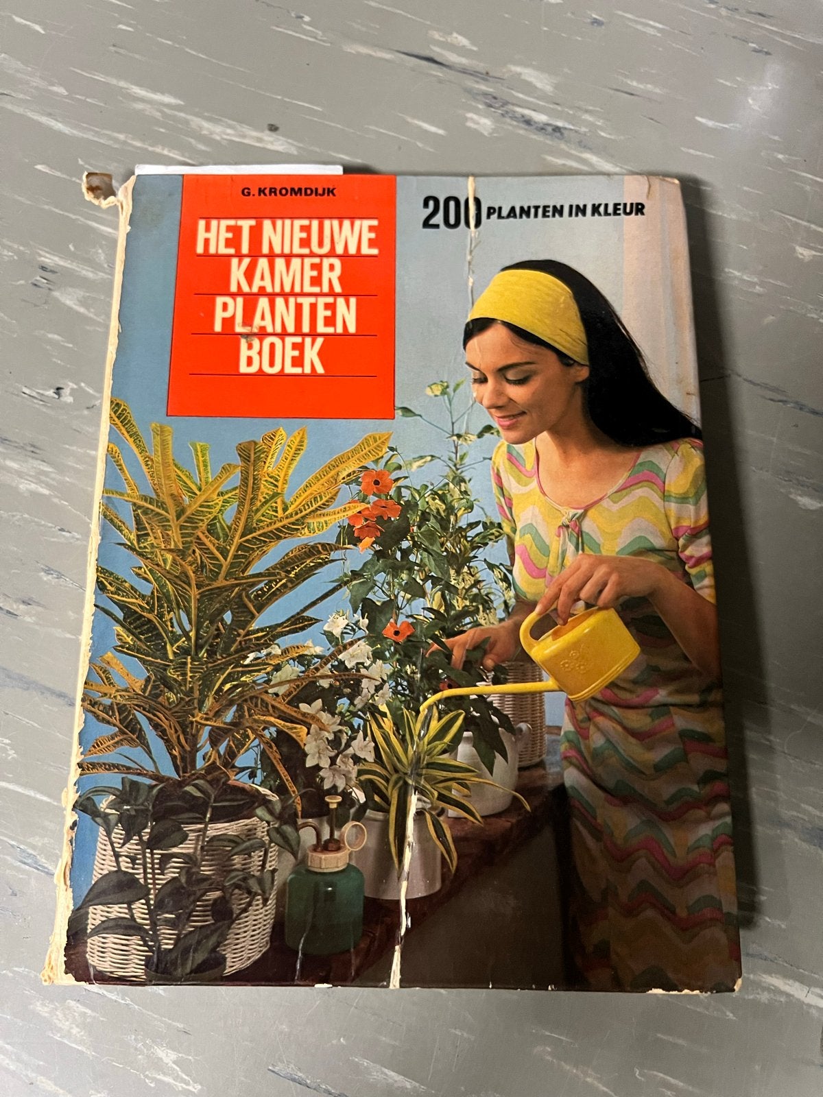 Het Nieuwe Kamerplanten Boek - G. Kromdijk, Boeken, Ophalen of Verzenden, Gelezen, Kamerplanten