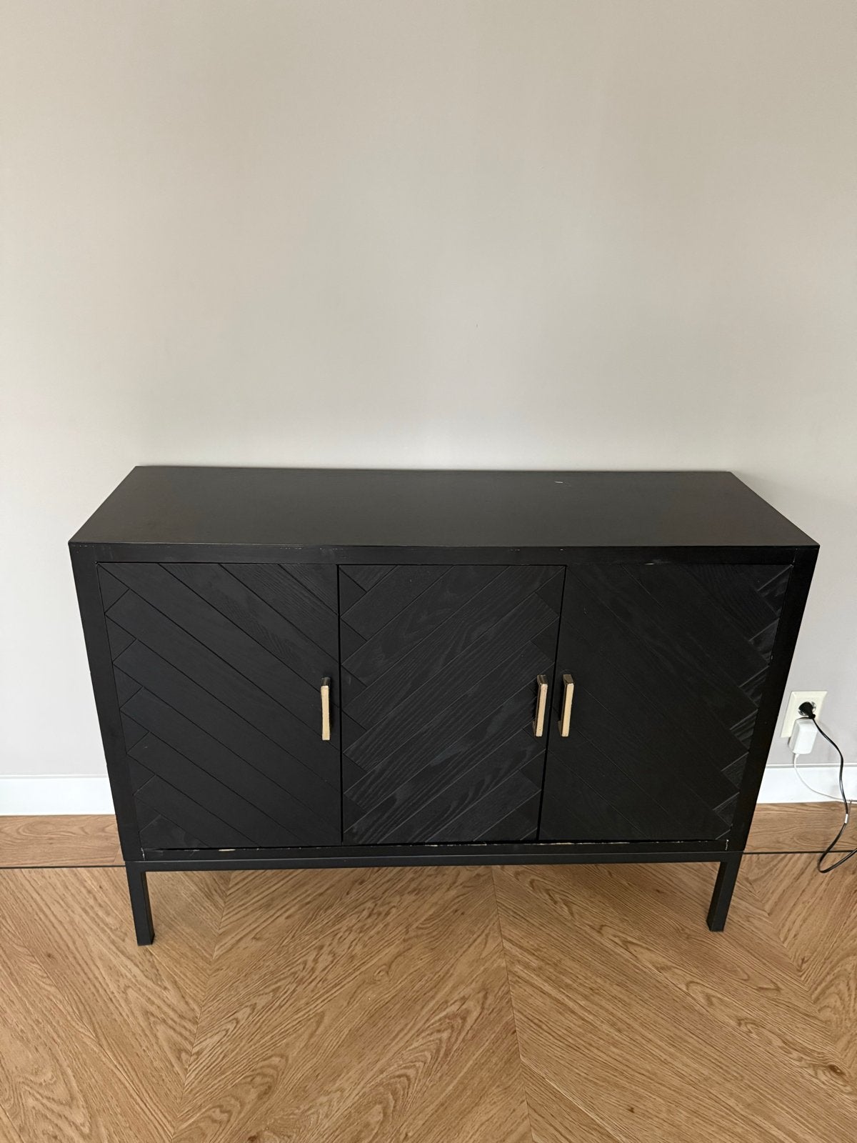 Zwarte kleur kast - Ideaal voor elke ruimte, Huis en Inrichting, Kasten | Kledingkasten, Ophalen, Minder dan 50 cm, Gebruikt, Minder dan 100 cm