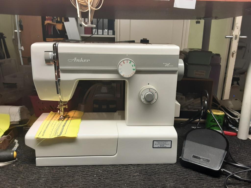 ANKER NAAIMACHINE MODEL 220, Ophalen of Verzenden, Gebruikt, Naaimachine, Overige merken