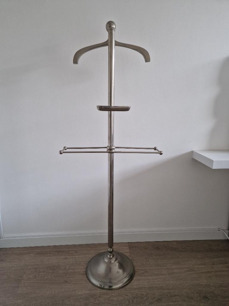 Stijlvolle metalen dressboy / valet stand, Ophalen, Gebruikt