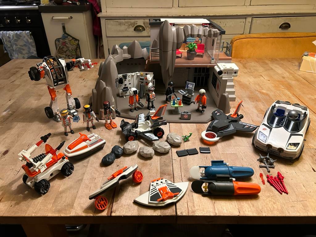 Playmobil Spy set 4875 en voertuigensets secret agents, Kinderen en Baby's, Speelgoed | Poppen, Ophalen of Verzenden, Gebruikt