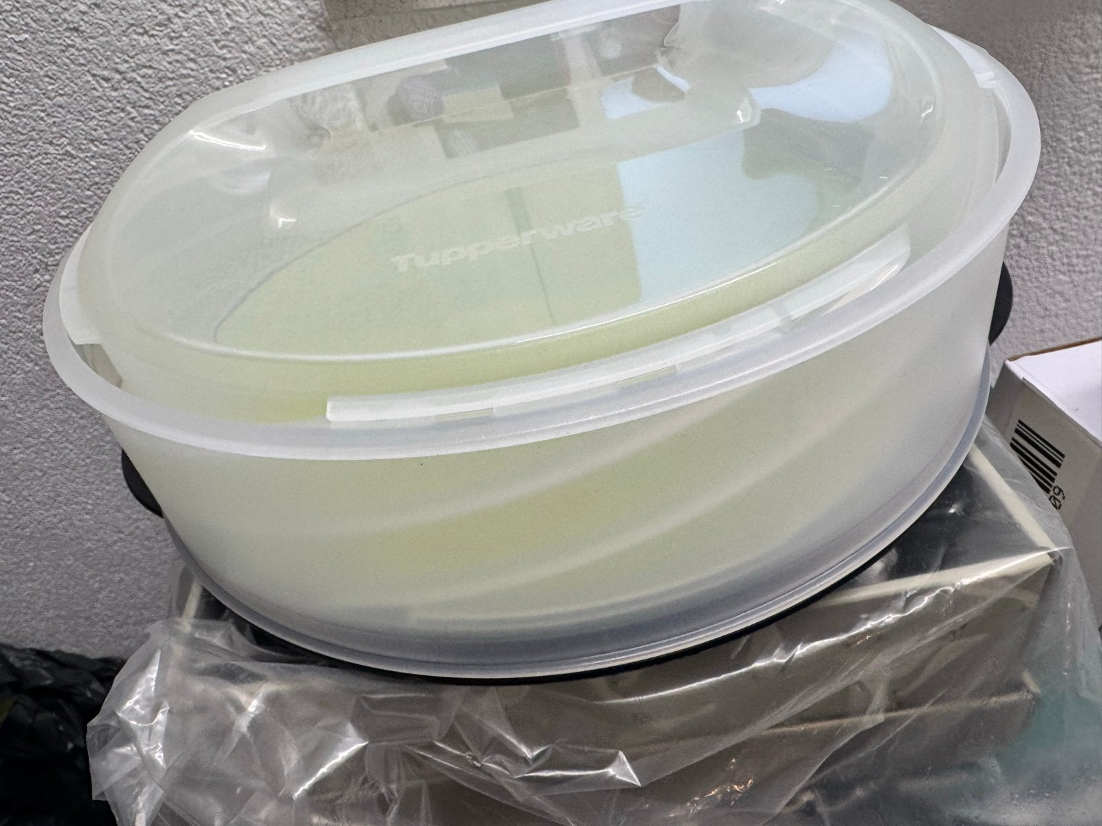 Tupperware Bewaardoos met Deksel. Nieuw, Overige kleuren, Bewaardoos, Nieuw, Ophalen of Verzenden