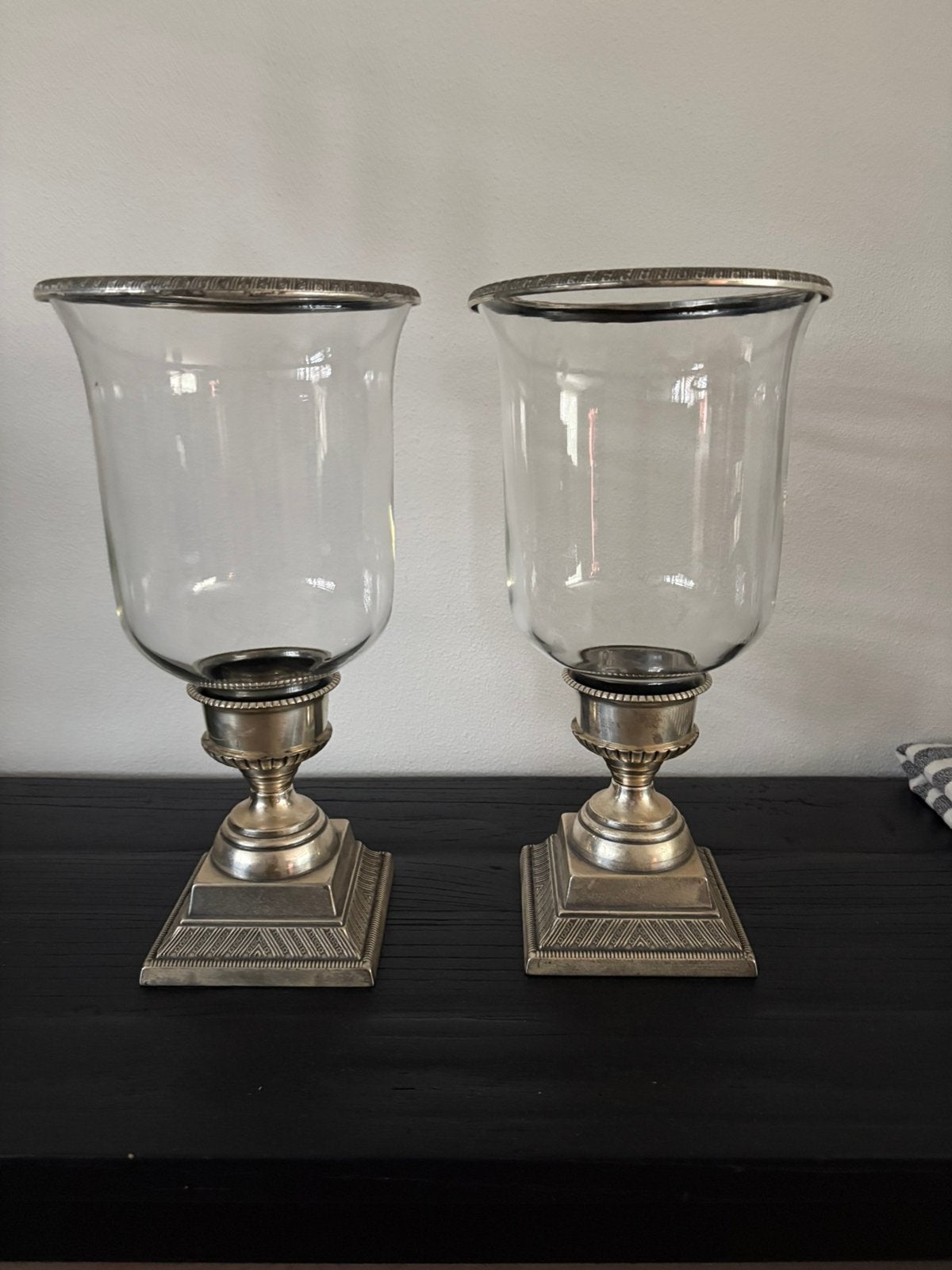2 kandelaars, Ophalen, Koper of Brons