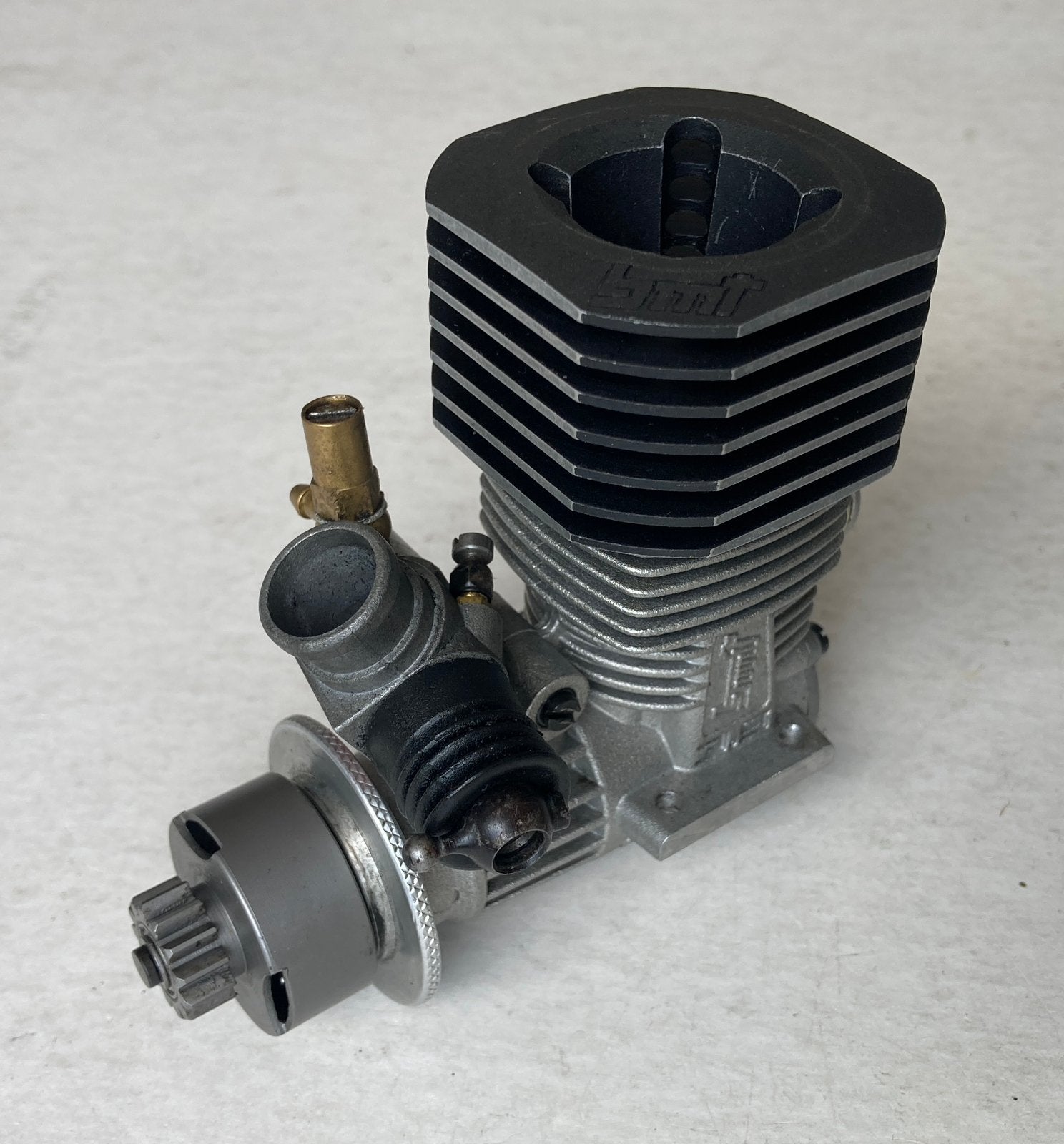 Vintage zeldzame BMT 3.5cc nitro motor by Novarossi, Gebruikt, Verzenden, Onderdeel, Nitro