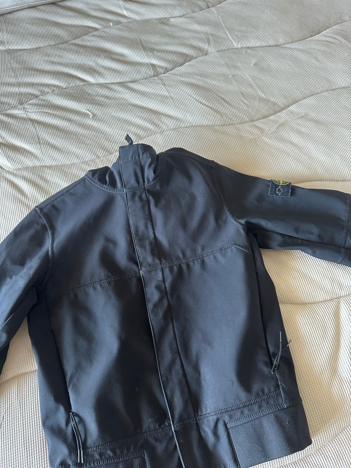 Stone Island zomerjas zwart - Zo goed als nieuw, Ophalen of Verzenden, Zo goed als nieuw, Jongen, Jas