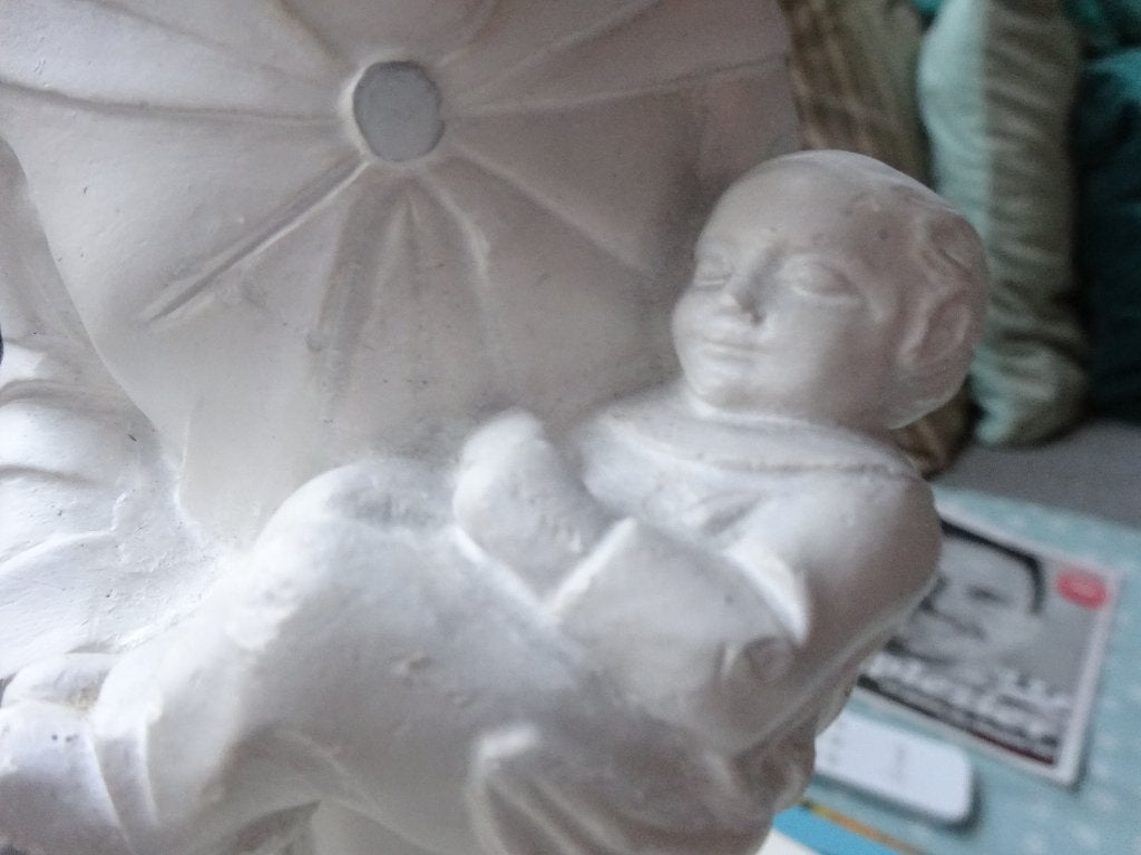 Maria en Kind:  Katholieke Landelijke Jeugd 1955- gietklei, Ophalen of Verzenden