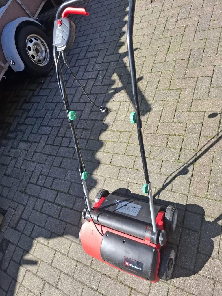 Verticuteermachine te huur, Tuin en Terras, Verticuteermachines, Ophalen of Verzenden, Zo goed als nieuw, Elektrisch