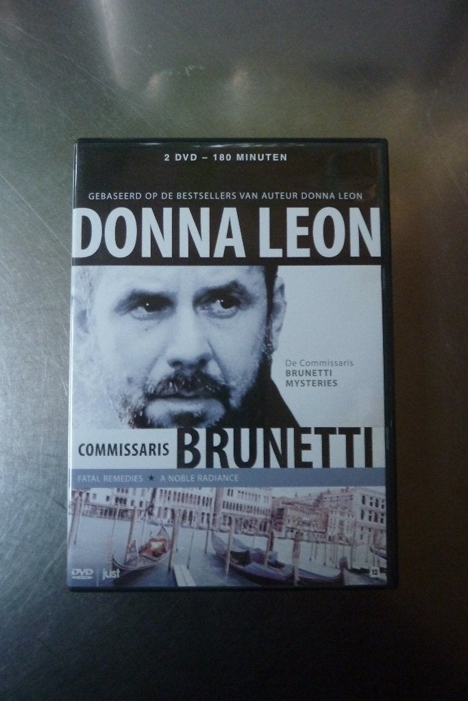 Donna Leon Box - Commissaris Brunotti deel 1, Vanaf 12 jaar, Ophalen of Verzenden, Zo goed als nieuw, Misdaad