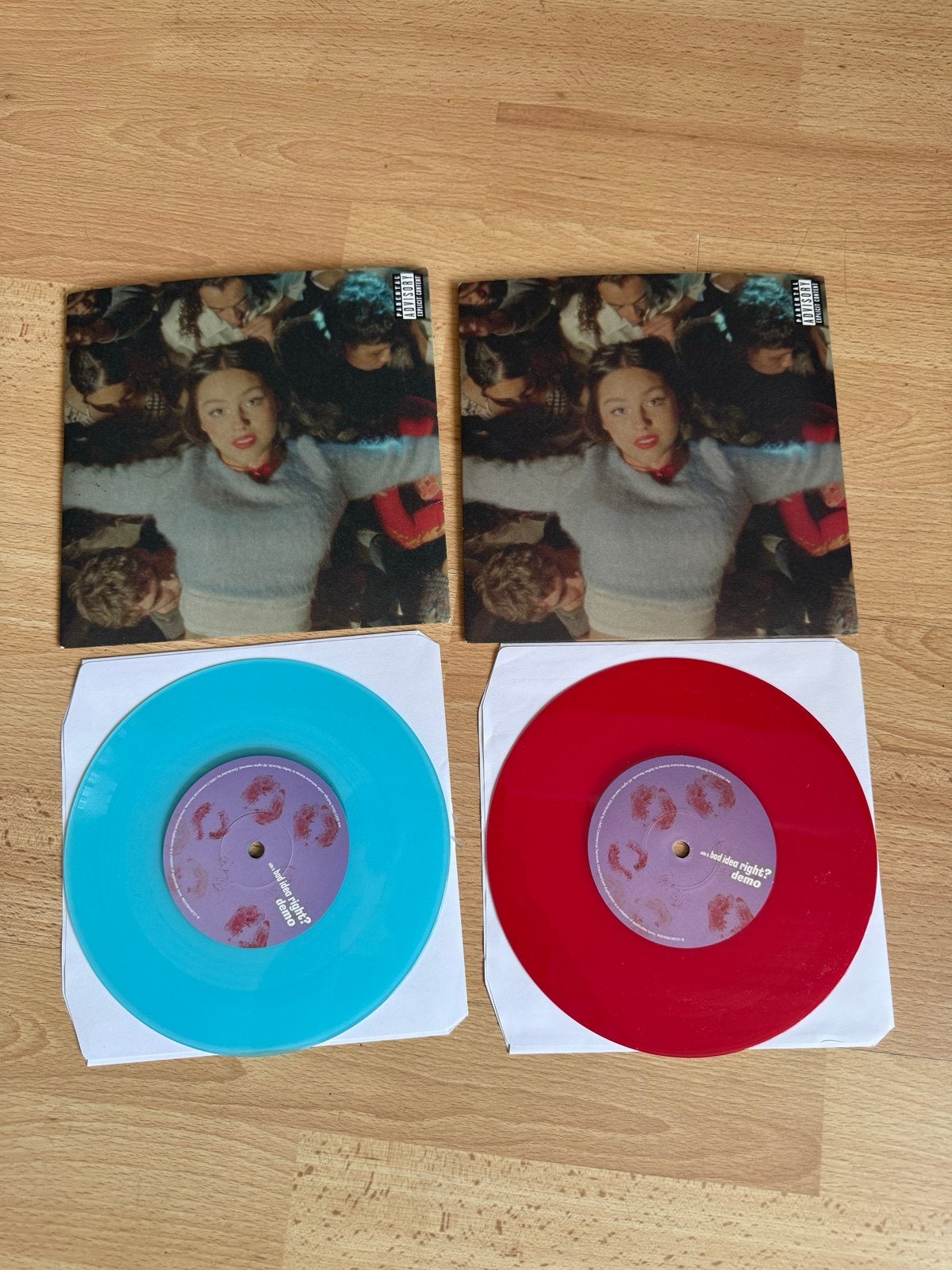 Olivia Rodrigo - bad idea right? 7 inch vinyl (rood & blauw), Pop, 7 inch, Colored vinyl, Ophalen of Verzenden
