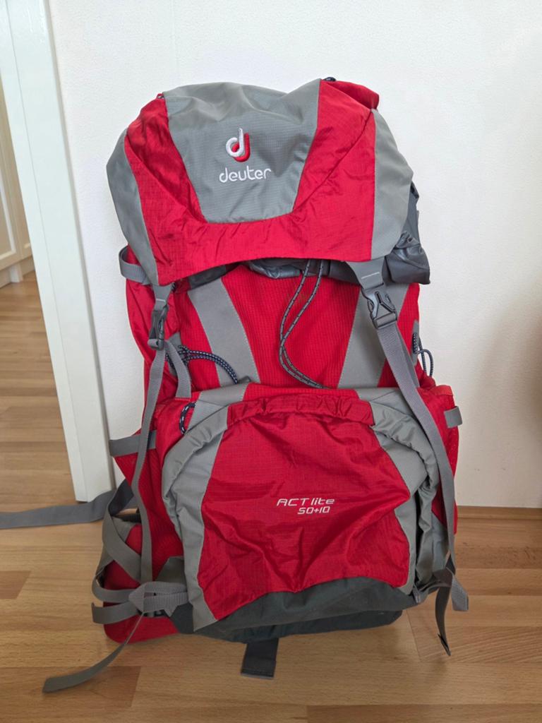 Deuter Act lite 50+10 trekking rugzak, Sieraden, Tassen en Uiterlijk, Tassen | Rugtassen, Ophalen of Verzenden, Zo goed als nieuw