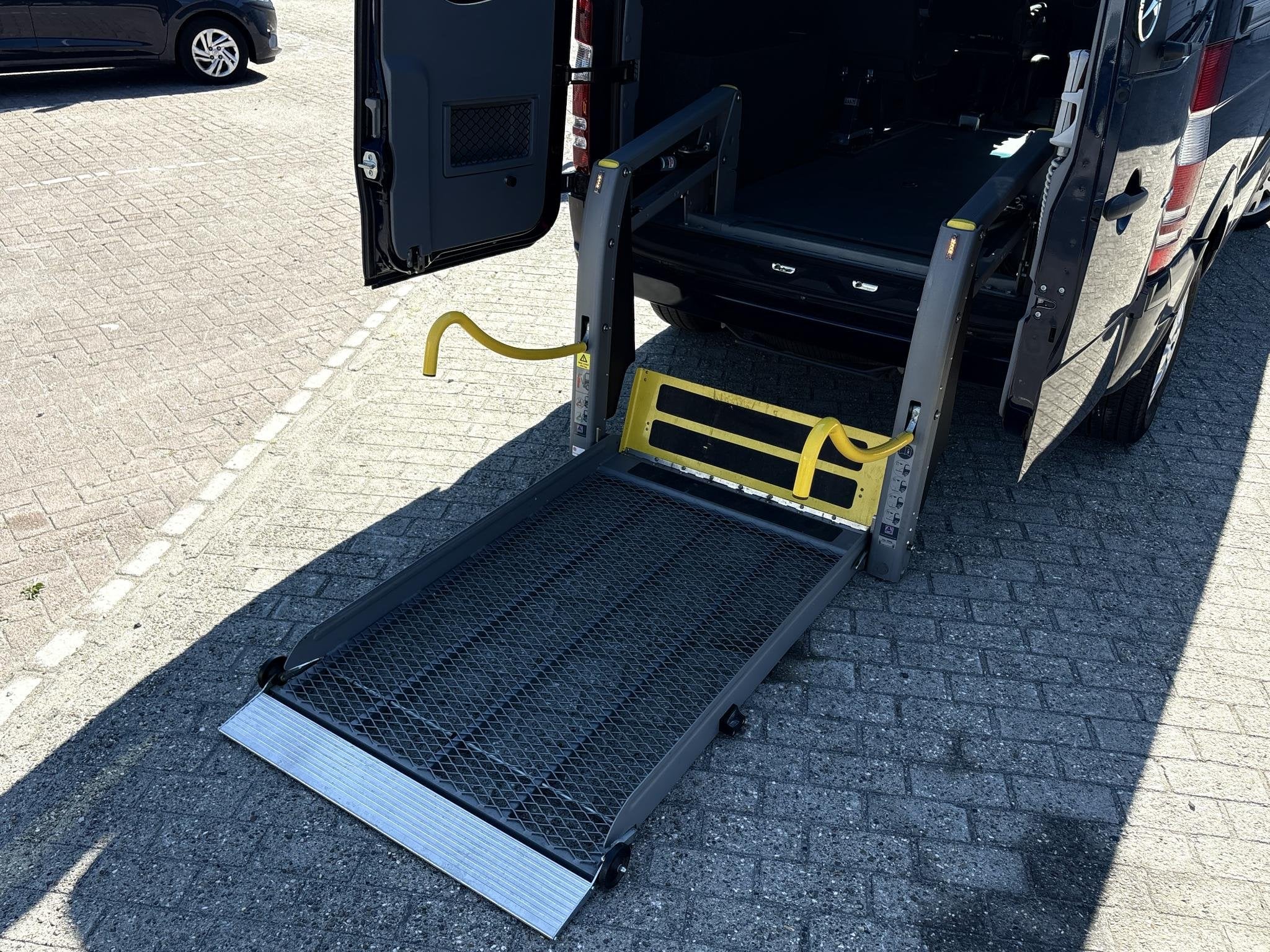 Mercedes-Benz Sprinter 211 2.2 AUT L1H1 ROLSTOELBUS | 3+1 |, Auto's, Automaat, Gebruikt, Euro 6, 4 cilinders