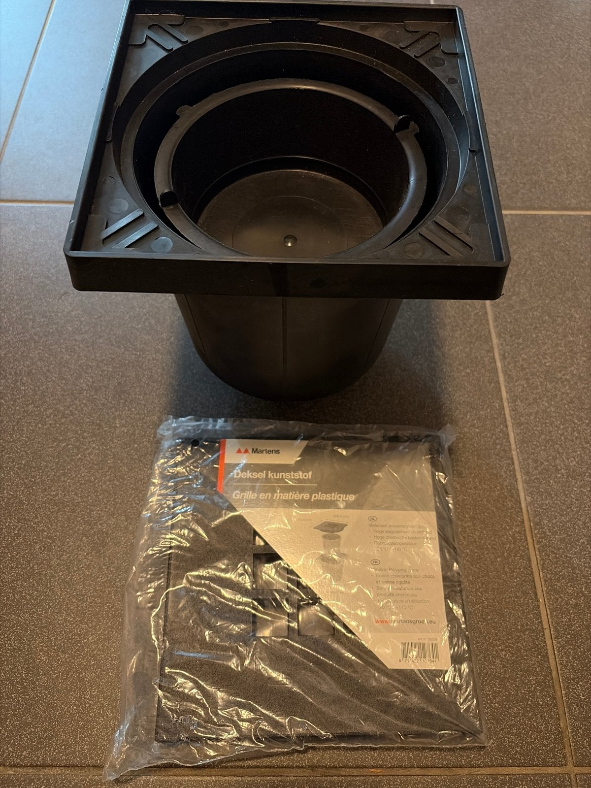 Martens vloerput met kunststof deksel, Afvoer, Pvc, 60 tot 80 mm, Nieuw