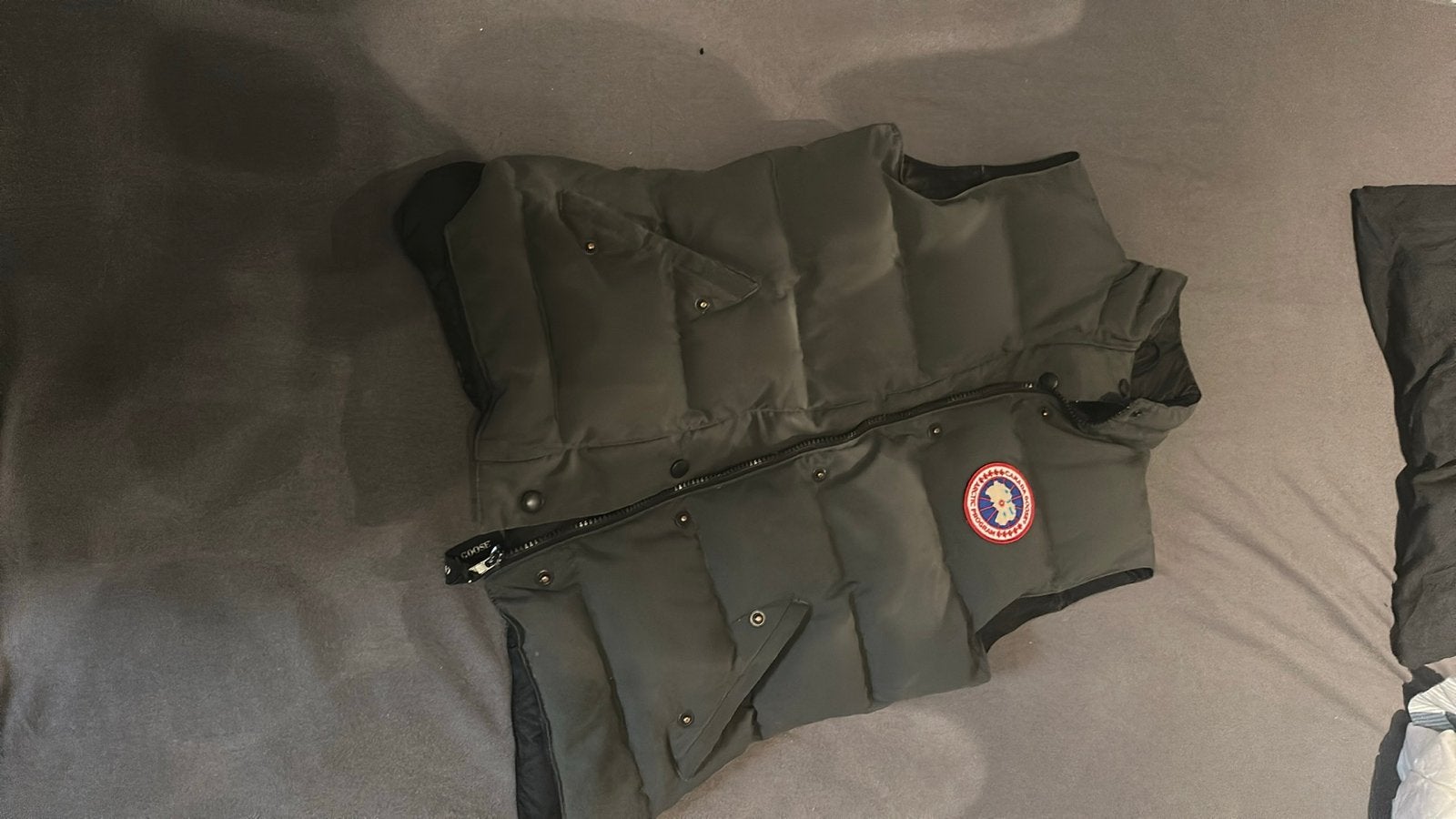 Originele Canada Goose bodywarmer - Zomerklaar!, Kleding | Heren, Bodywarmers, Ophalen of Verzenden, Zo goed als nieuw, Maat 46 (S) of kleiner