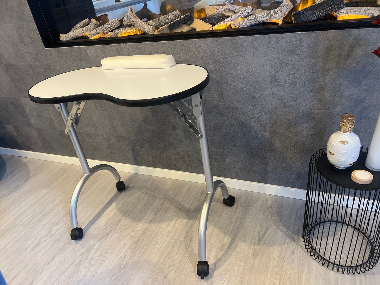 Opvouwbare nagelstyliste tafel met kussentje, Ophalen of Verzenden, Zo goed als nieuw