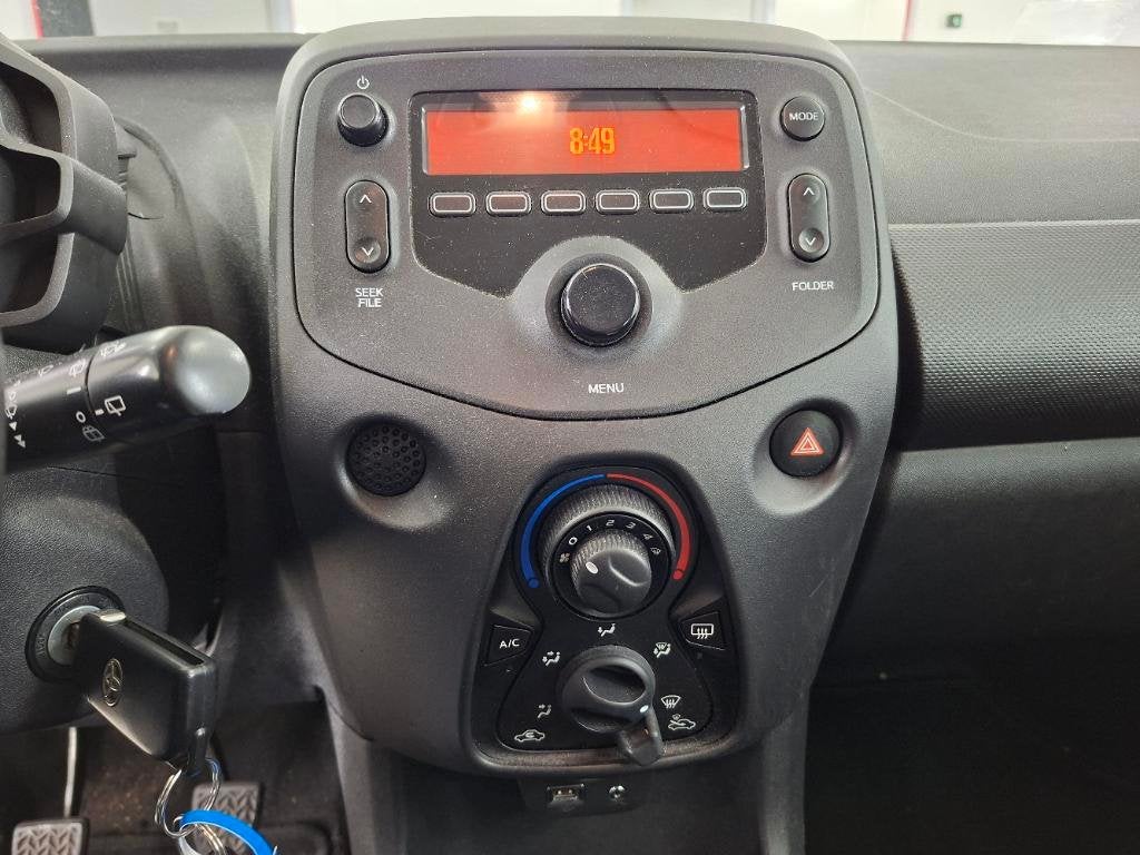 Foto 10 van Toyota Aygo 1.0 5D NAP Airco Bluetooth APK 2027 Elek.ramen N