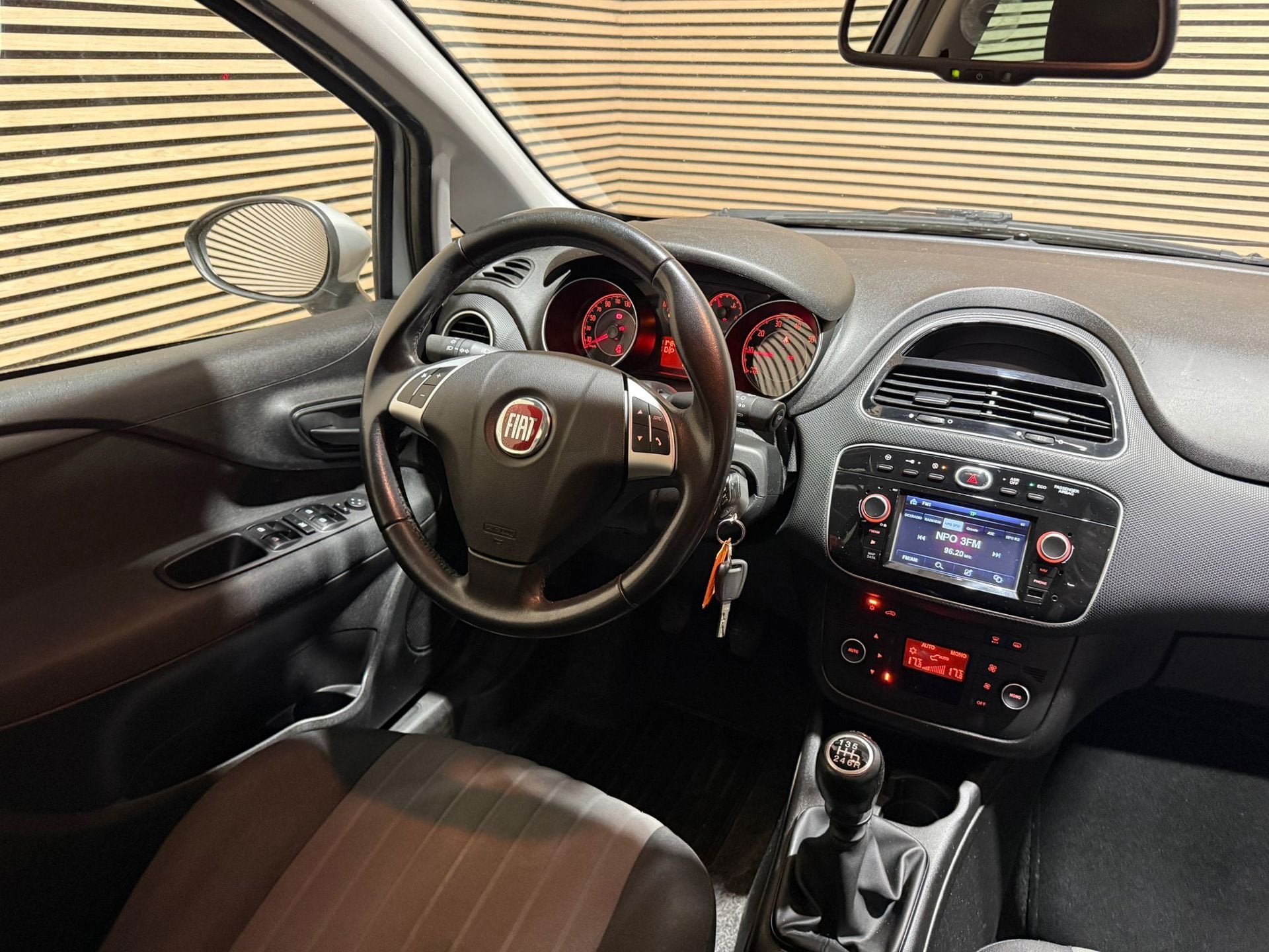 Fiat Punto Evo 0.9 TwinAir Sempre | 1e eig | Airco | Cruise, Voorwielaandrijving, Stof, Gebruikt, Euro 6