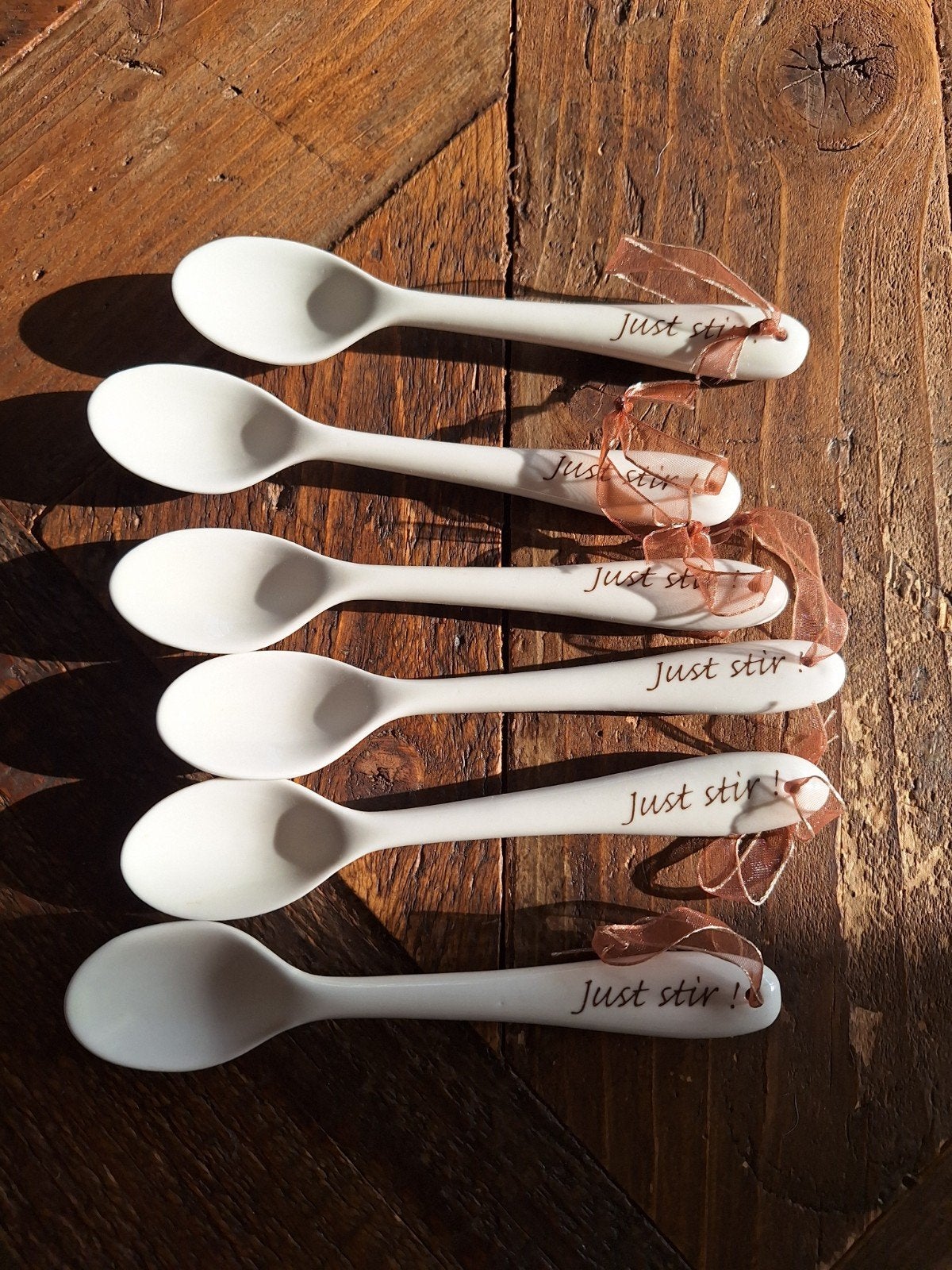 Riviera Maison  set van 6 'Just Stir!' lepels - Nieuwstaat, Theelepel, Overige materialen, Los bestek, Ophalen of Verzenden