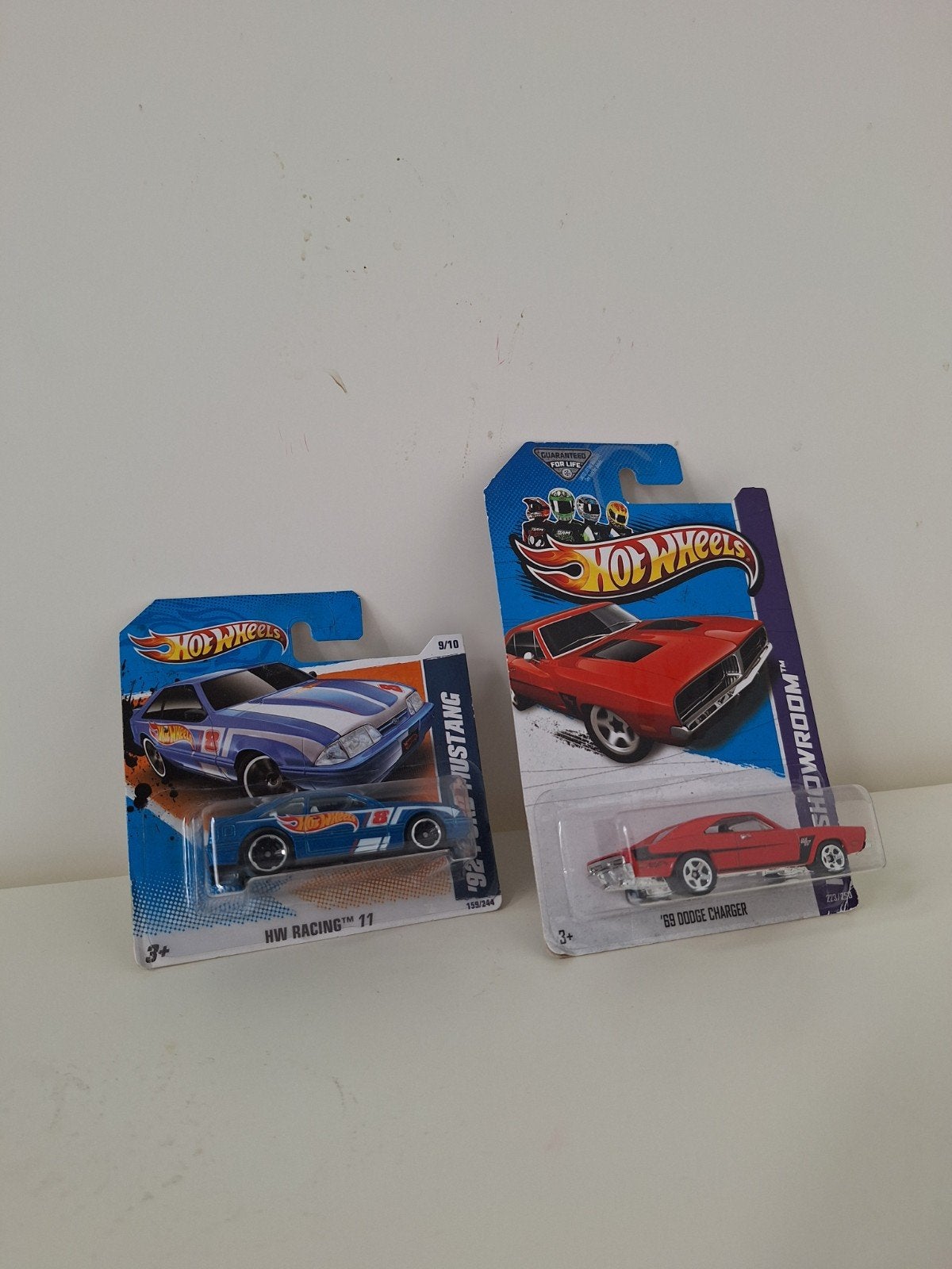 Hot Wheels '92 Ford Mustang & '69 Dodge Charger, Ophalen of Verzenden, Nieuw, Auto