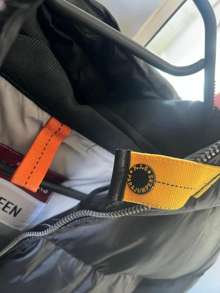 Parajumpers Jas - Zwart, Maat L pharrel sheen, Ophalen of Verzenden, Zo goed als nieuw, Maat 42/44 (L), Zwart