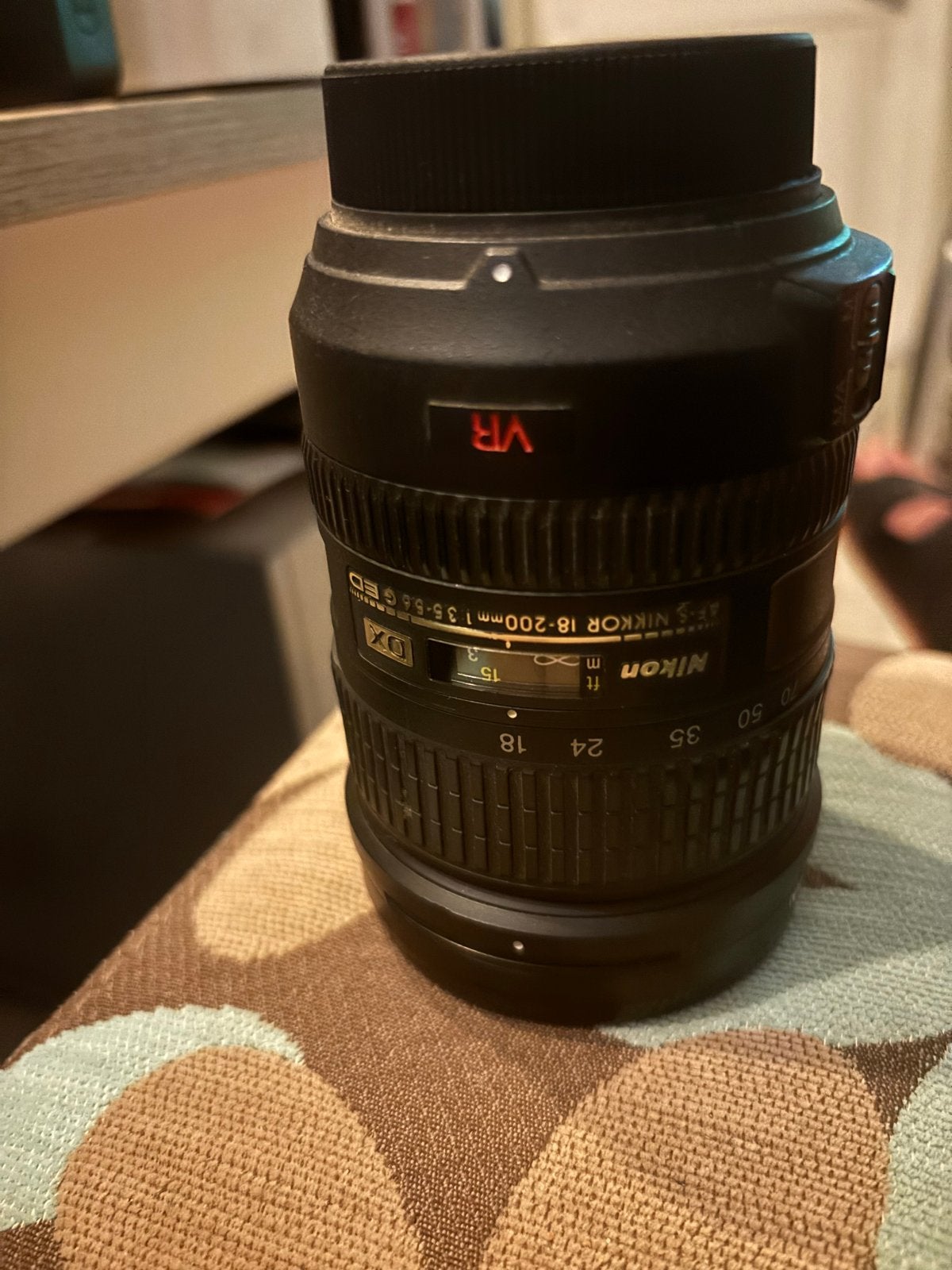 Nikon AF-S Nikkor 18-200mm f/3.5-5.6G ED VR DX Lens, Audio, Tv en Foto, Fotografie | Lenzen en Objectieven, Gebruikt, Autofocus