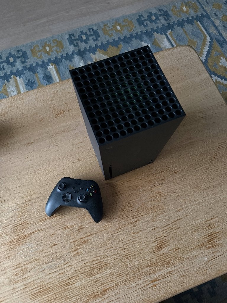 Xbox Series X 1TB + controller, Ophalen of Verzenden, Zo goed als nieuw, Xbox Series X