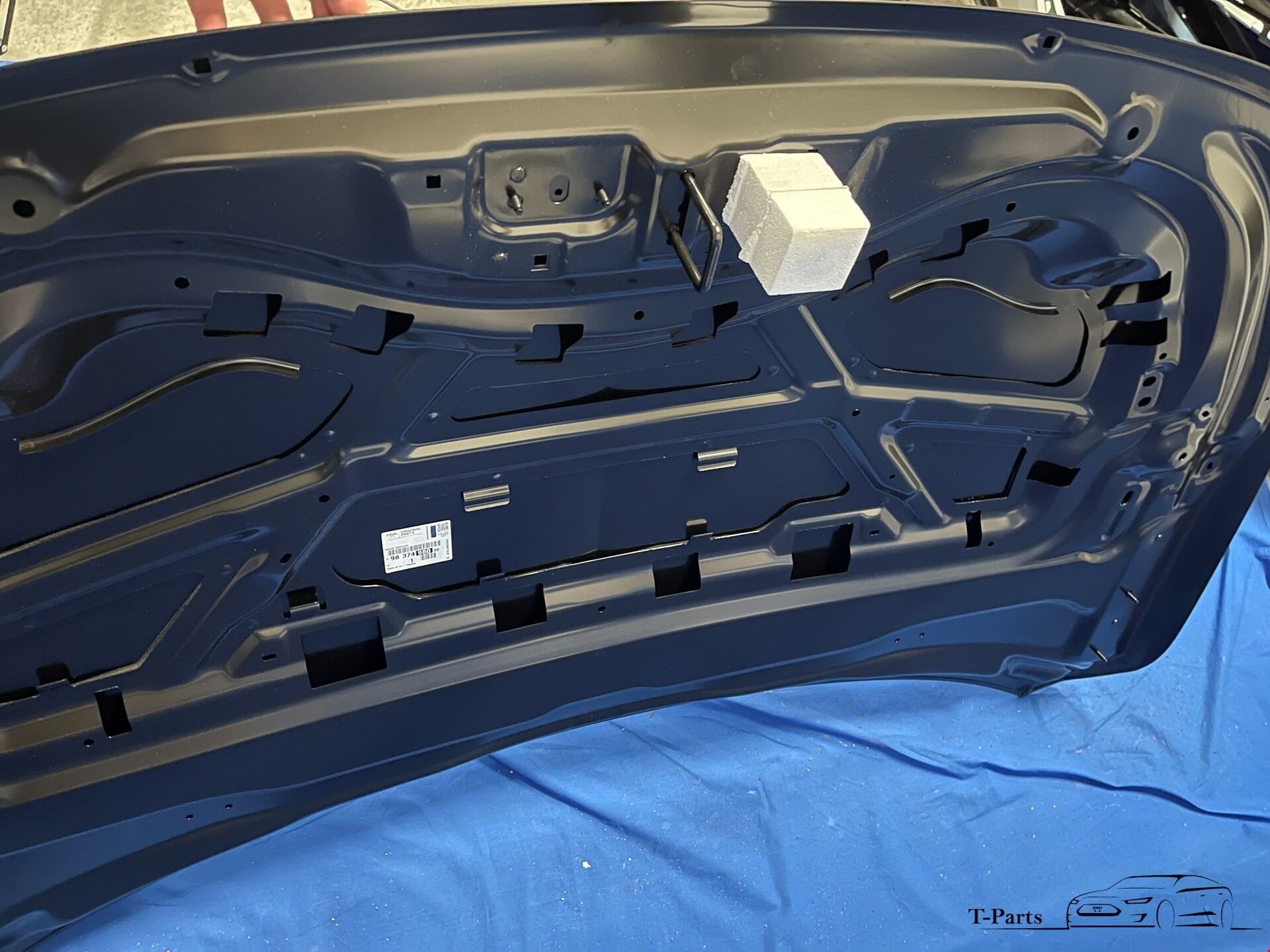 Opel corsa F motorkap NIEUW origineel hood, Info@fabrikant.eu, Fabrikant BV, Opel, Nieuw