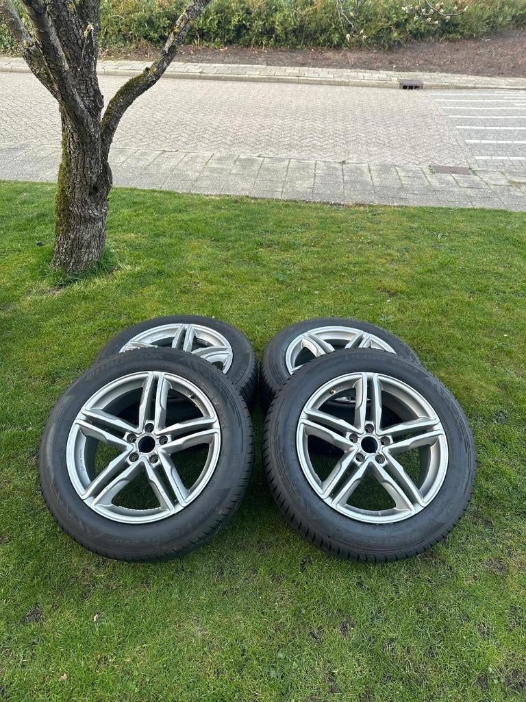 18" Strakke set Wheelworld Sportvelgen - 5x112, Auto-onderdelen, Ophalen, 18 inch, Gebruikt, Banden en Velgen