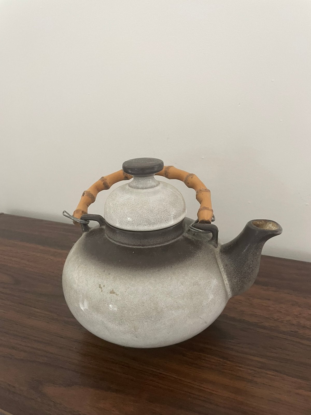 Vintage Keramische Theepot met Bamboe Handvat, Ophalen of Verzenden