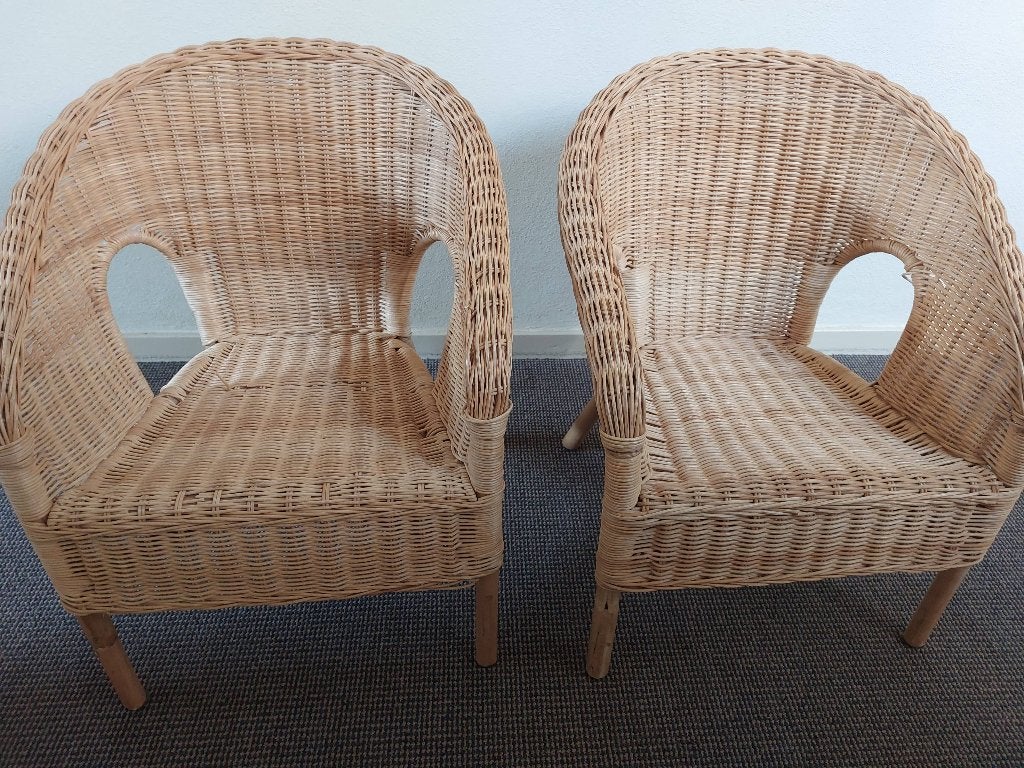Rotan stoeltje kinderen 2 stuks, Kinderen en Baby's, Kinderkamer | Tafels en Stoelen, Ophalen, Zo goed als nieuw, Stoel(en)