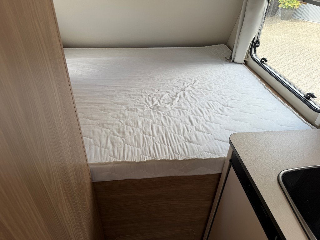 Foto 9 van BURSTNER Premio 430 TS '20 (Mover, Vastbed, 894kg)