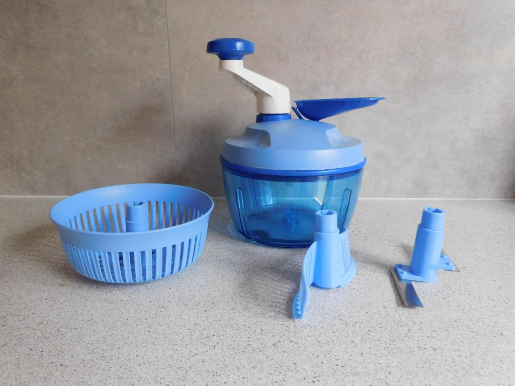 Tupperware Quick Chef 2 Pro 1,3 Ltr. 7 delig Blauw, Ophalen of Verzenden, Zo goed als nieuw, Blauw, Overige typen